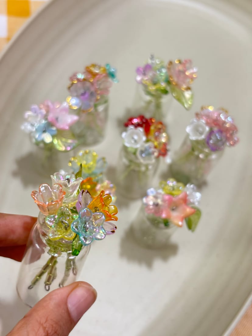 Mini Beaded Flower Jar - Image 5